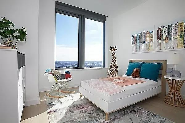 Court Sq #4408 - Photo 4 of 12