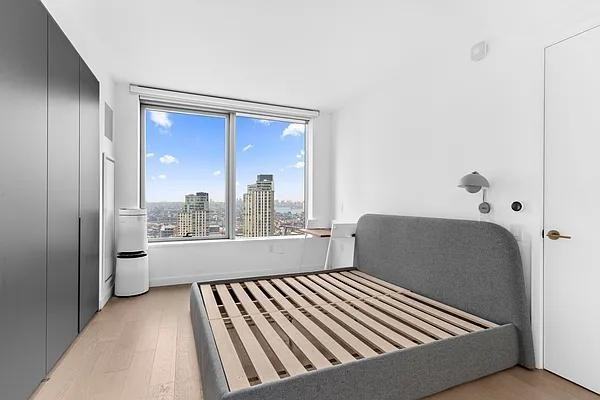 Court Sq #3909 - Photo 6 of 19