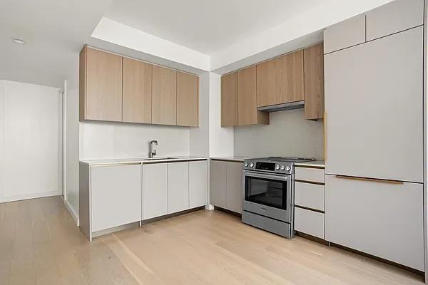 Court Sq #5405 - Photo 2 of 20