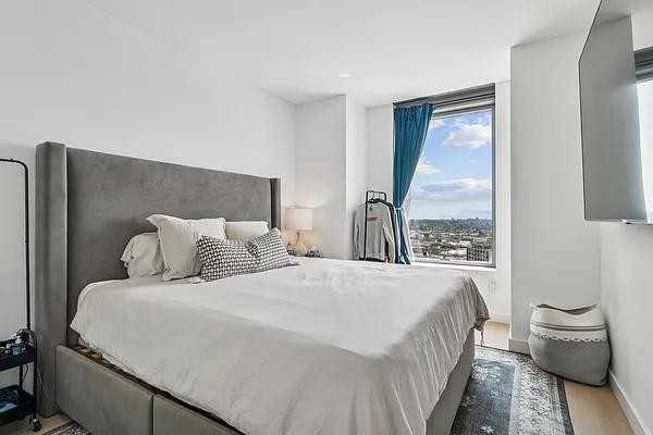 Court Sq #3509 - Photo 2 of 10