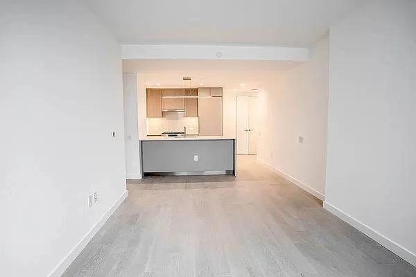 Court Sq #3007 - Photo 6 of 18