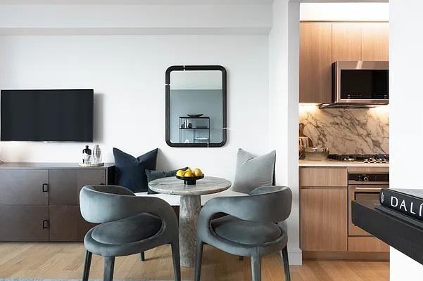 Wharf Dr #933 - Photo 6 of 20