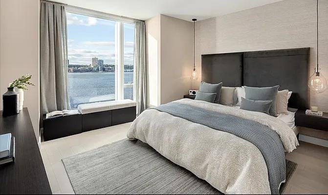 W 61st St #1434 - Photo 2 of 16