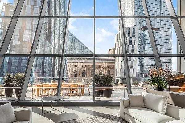 W 61st St #2119 - Photo 2 of 18