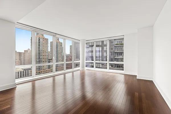 Riverside Blvd #2302 - Photo 2 of 20