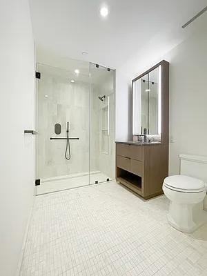 W 122nd St #6F - Photo 5 of 20