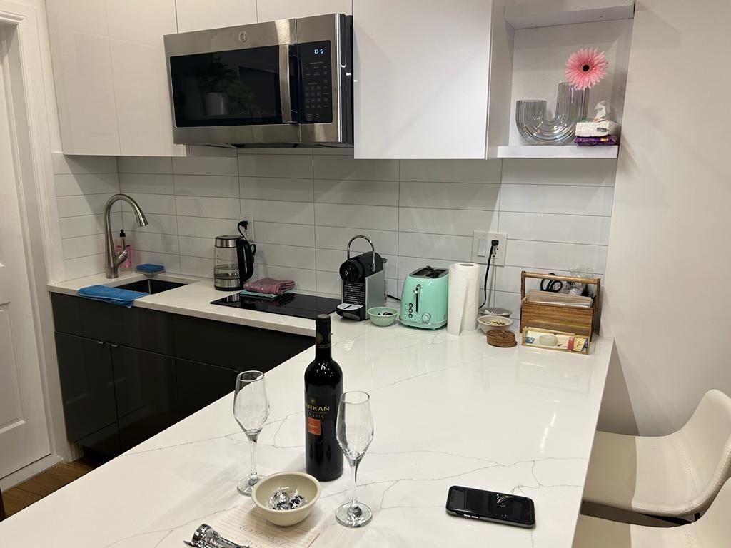 238 East 60th Street #3F - Photo 6 of 8