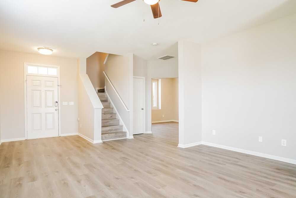 5200 Tant Cir - Photo 5 of 17