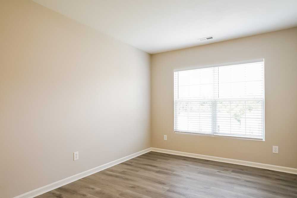 5200 Tant Cir - Photo 7 of 17