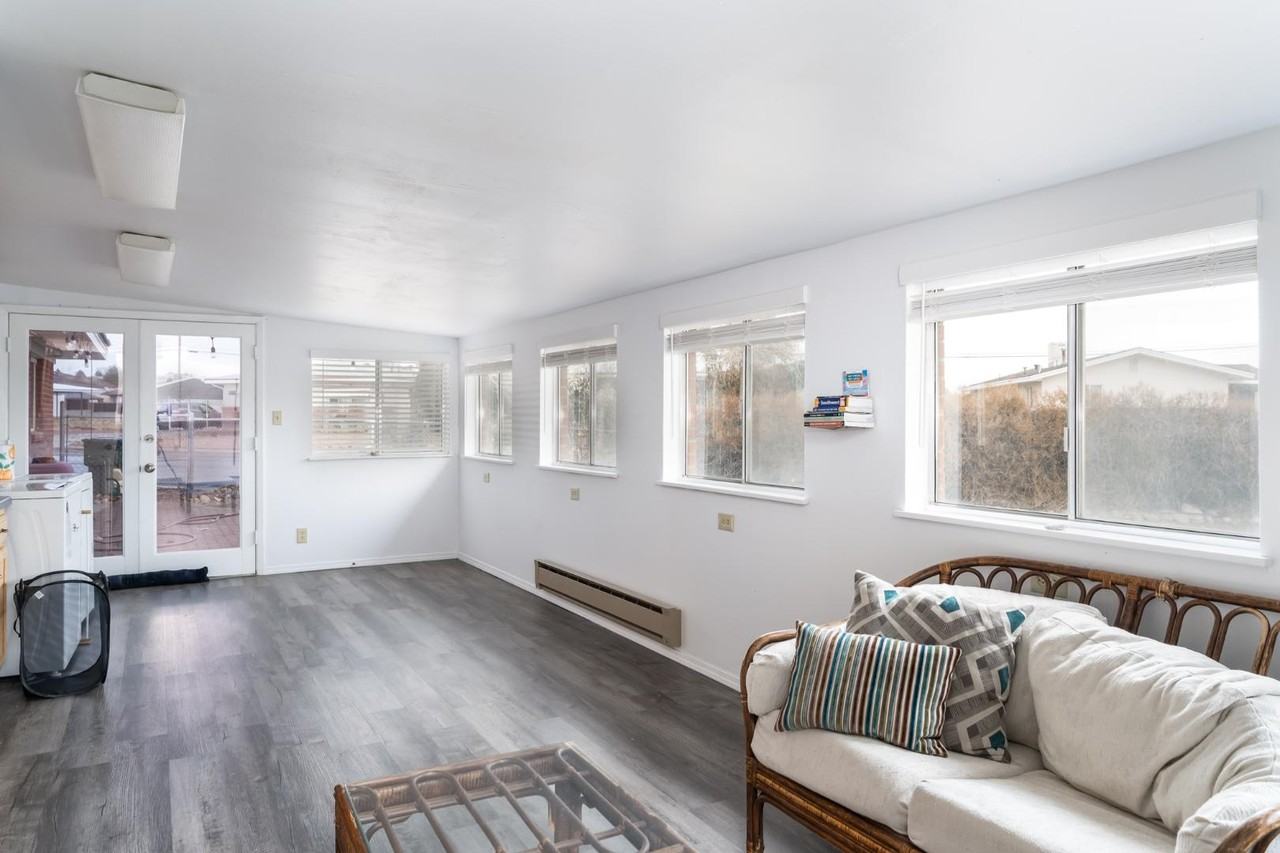 117 E 35th St - Photo 6 of 21