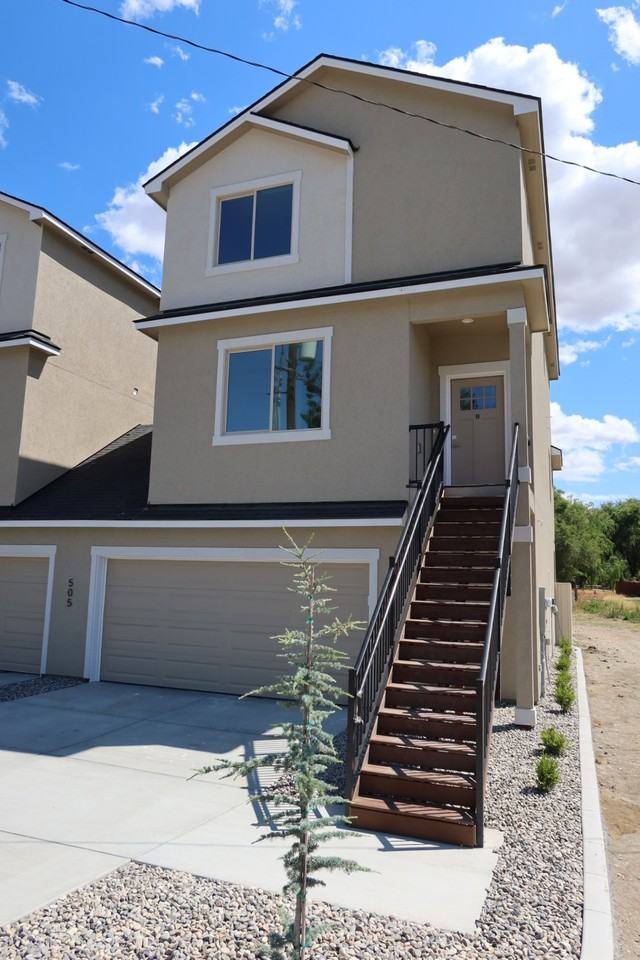 505 Carol Ave #B - Photo 2 of 16