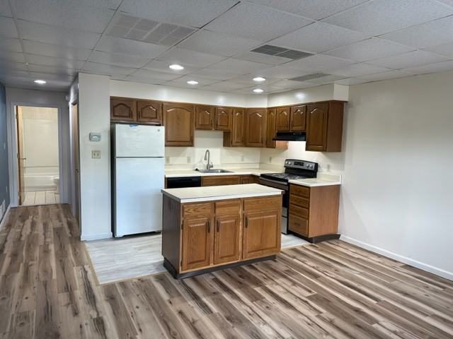 314 N Centre St #2 - Photo 3 of 11