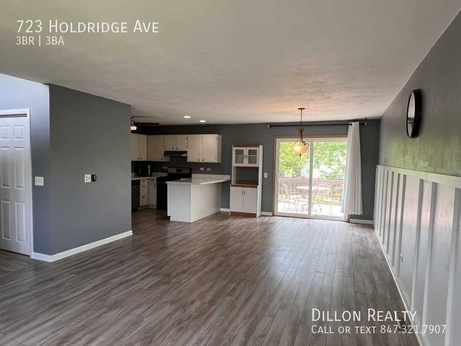 723 Holdridge Ave - Photo 3 of 21