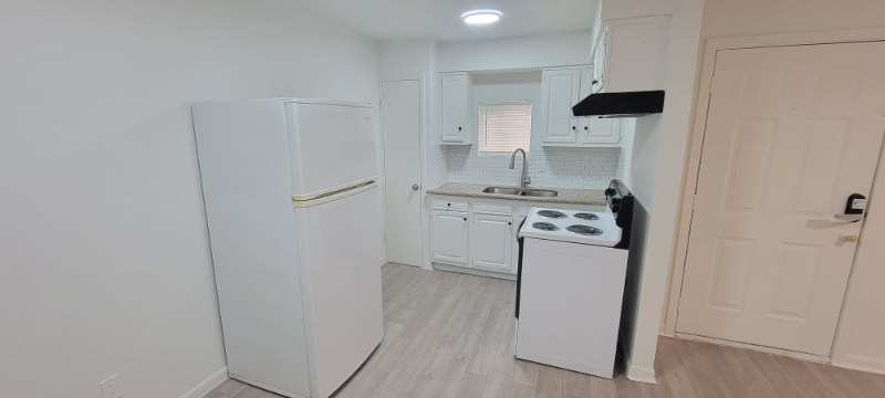 14324 Eagle Pass Street #1 - Photo 5 of 7