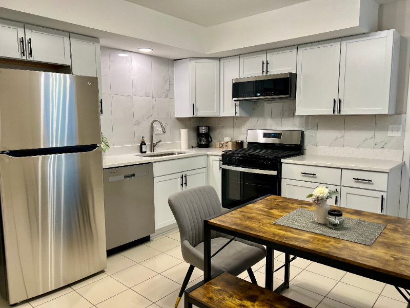 2014 Washington Ave - Photo 7 of 19