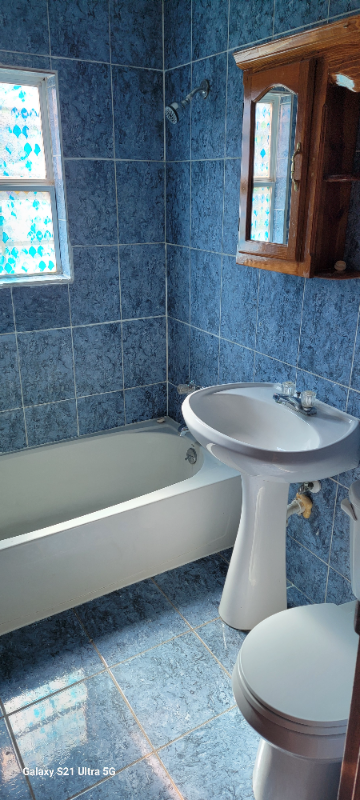 515 Eugene Pl - Photo 2 of 8