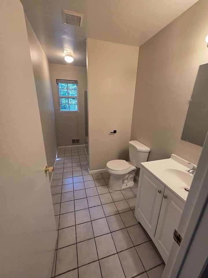 225 Cassville Rd #NA - Photo 3 of 13