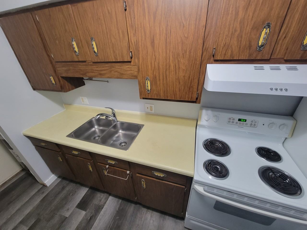 1005 Saint Anne St #110 - Photo 5 of 12