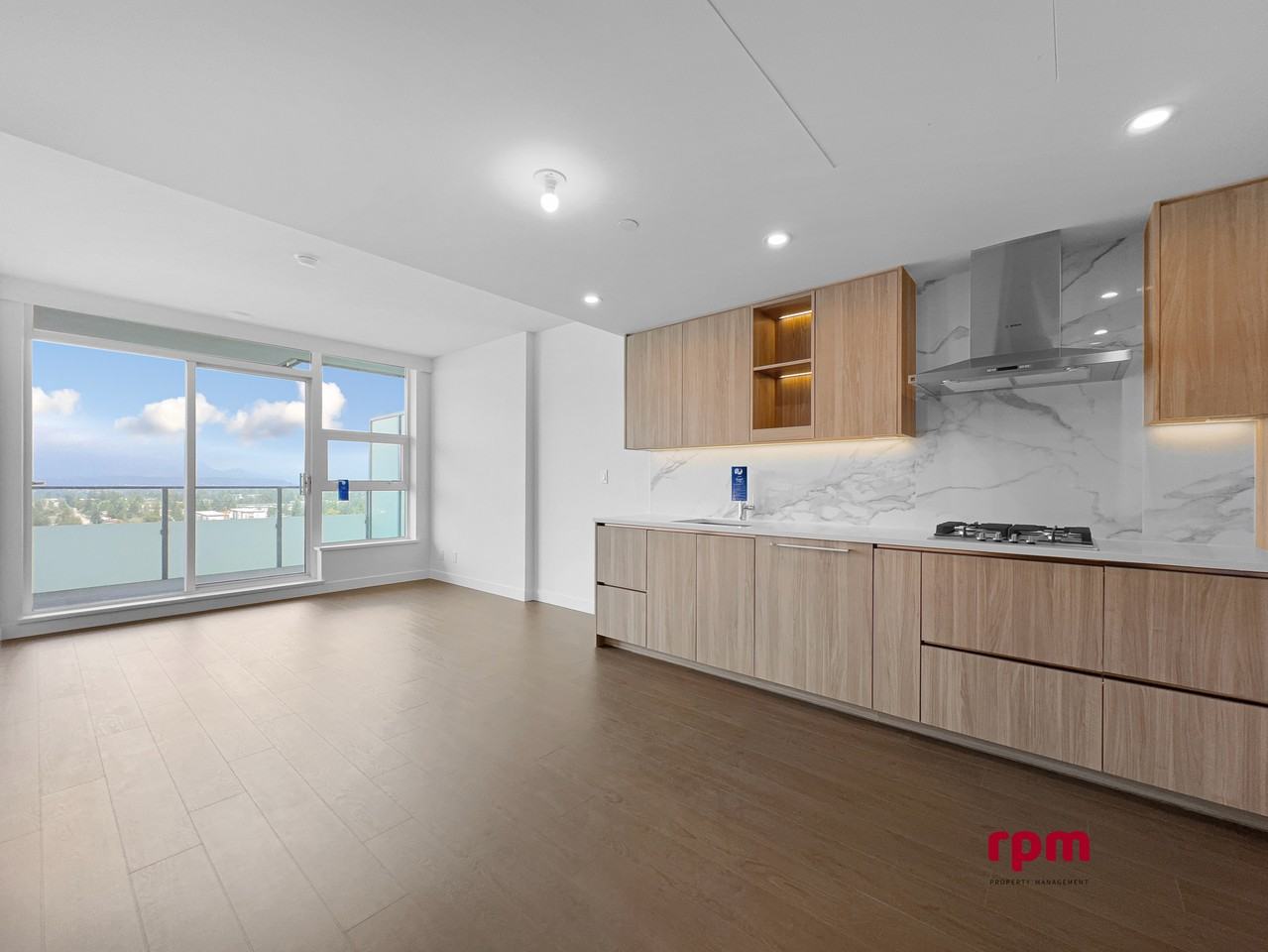 13778 100 Avenue - Photo 4 of 22