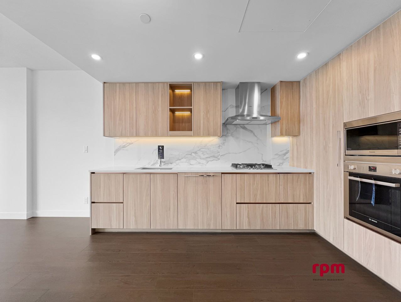 13778 100 Avenue - Photo 5 of 22