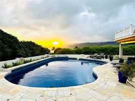 featured image of 170 Poipu Dr