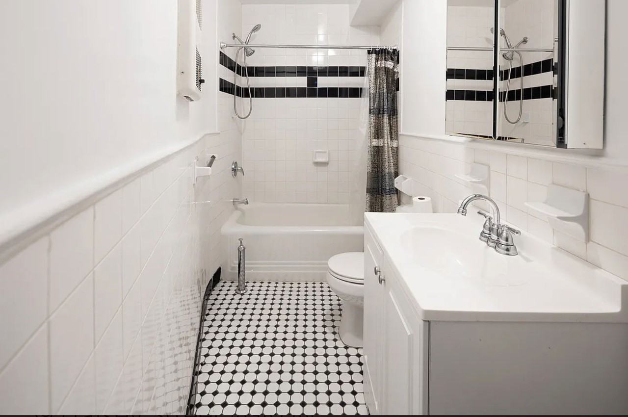 Halsey St - Photo 7 of 8