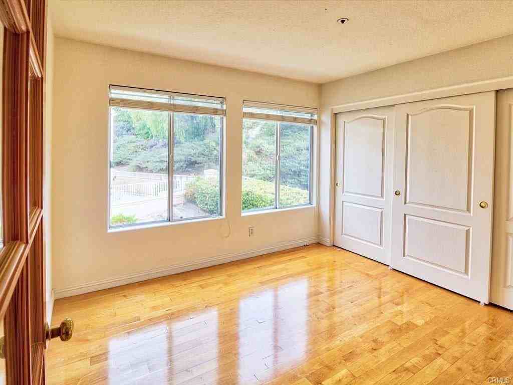 968 Calle Amable - Photo 3 of 8