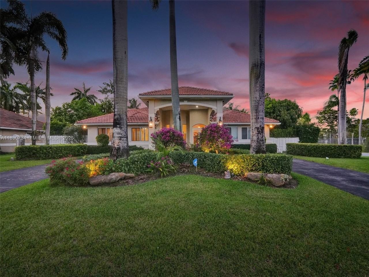 12401 Sw 77th St #12401 - Photo 3 of 50