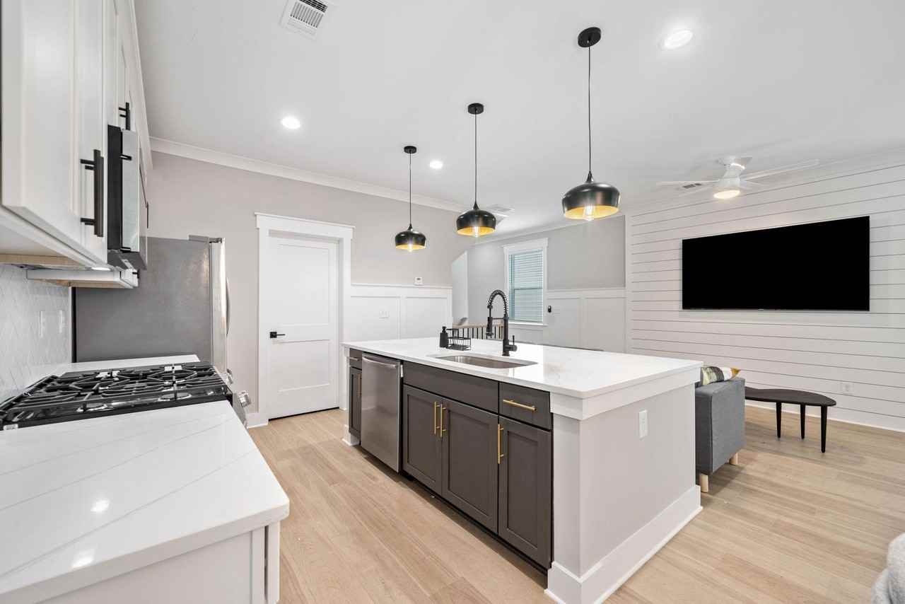 Griffin St Nw - Photo 4 of 7