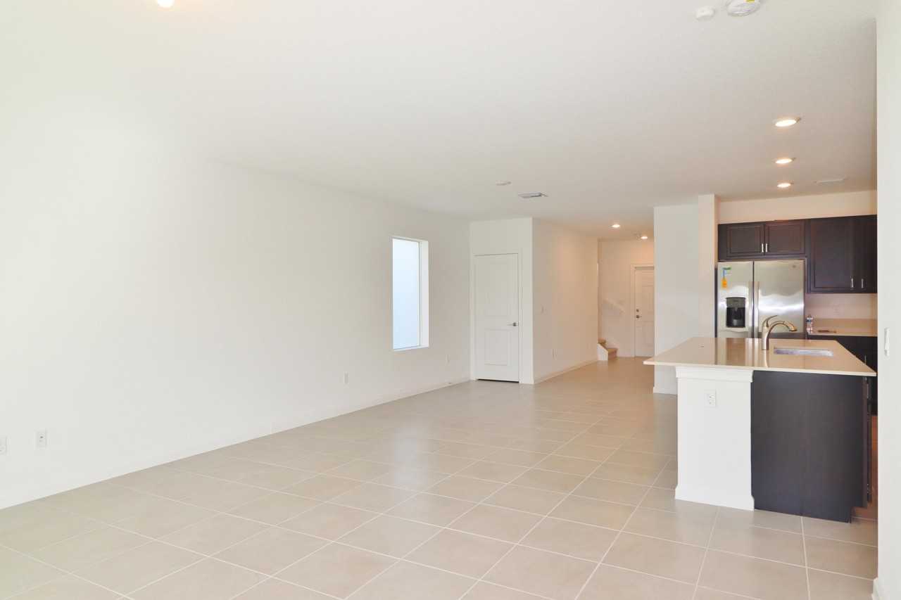 721 Worlington Lane - Photo 7 of 39