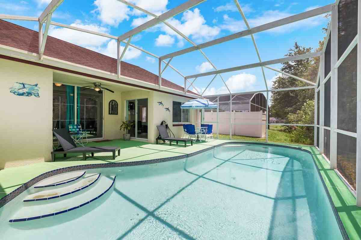 3016 Bloomsbury Dr - Photo 2 of 18