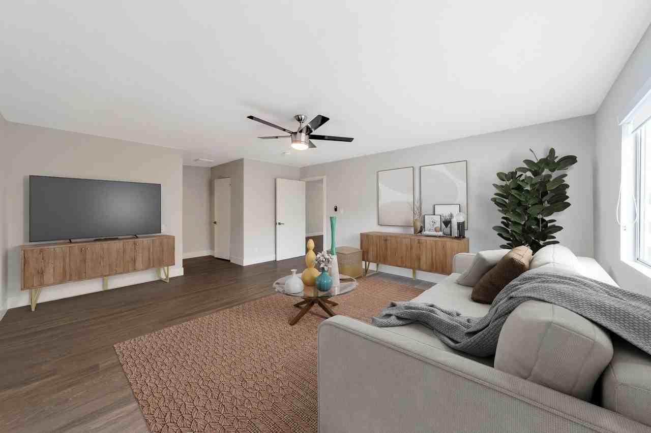 Oasis Apartments - Photo 6 of 19