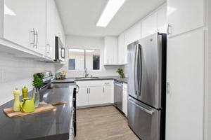 featured image of 521 E Palm Ave