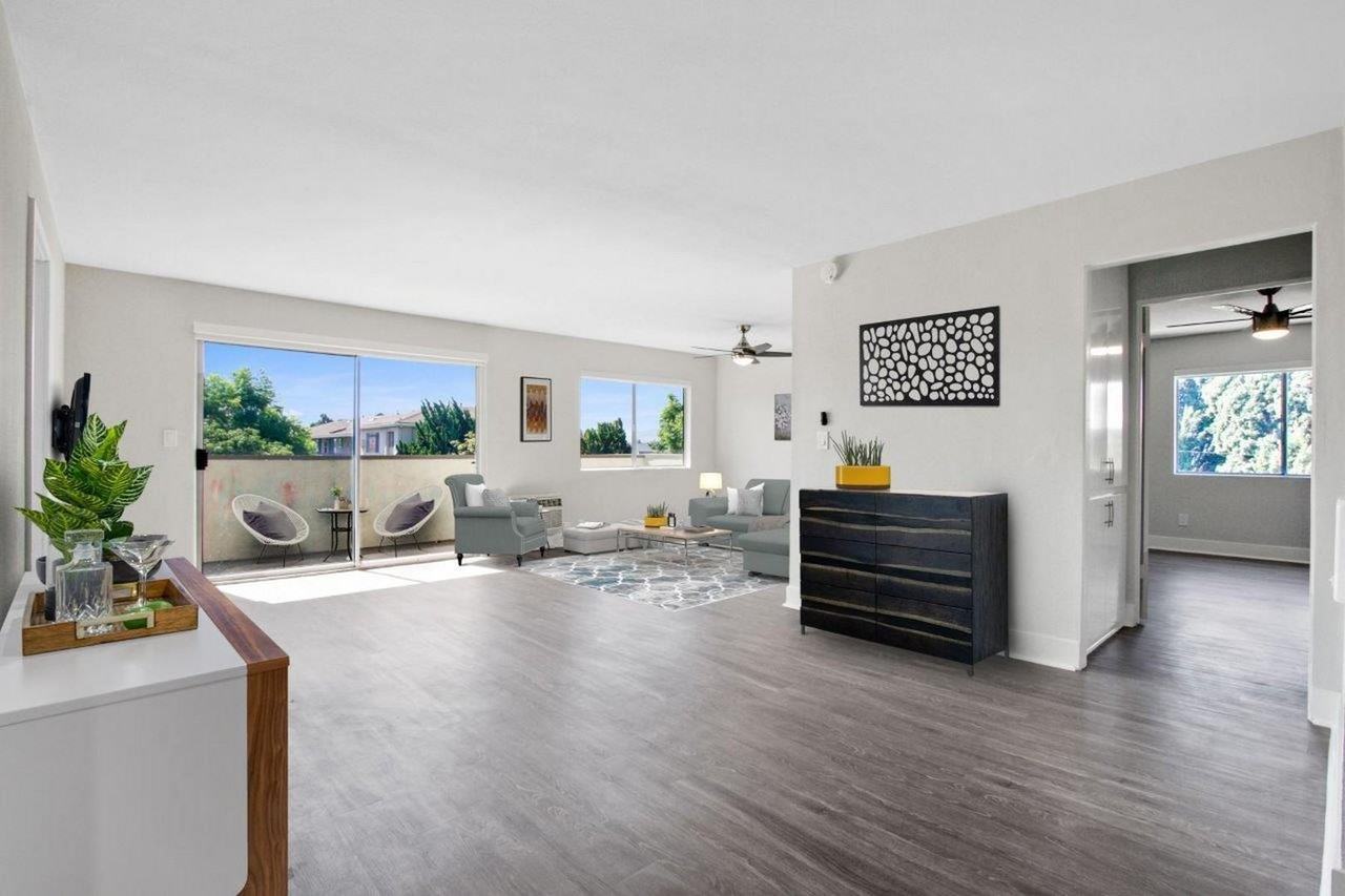 Palm Capri Apartments - Photo 5 of 22