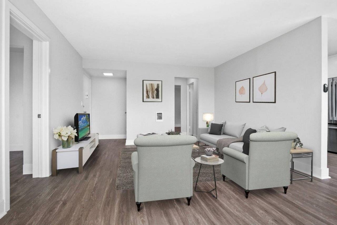 Palm Capri Apartments - Photo 6 of 22