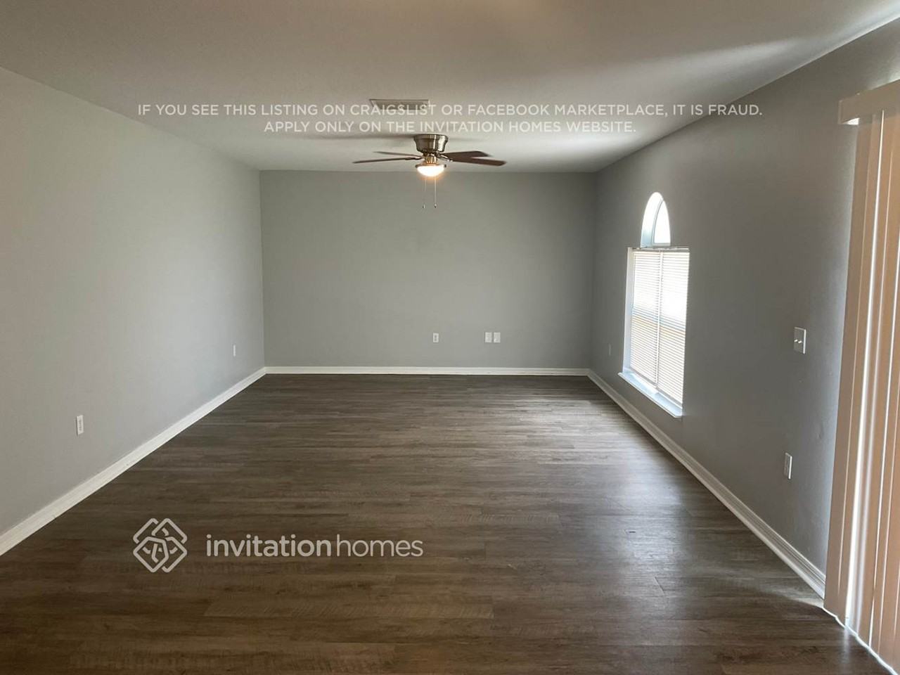 312 Thomasdale Ave - Photo 4 of 14