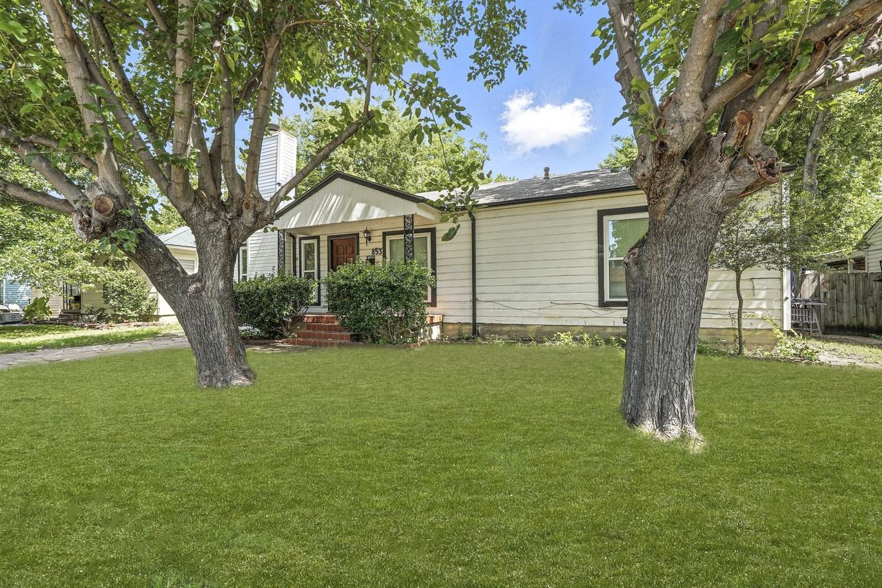 853 Nash Street - Photo 2 of 26