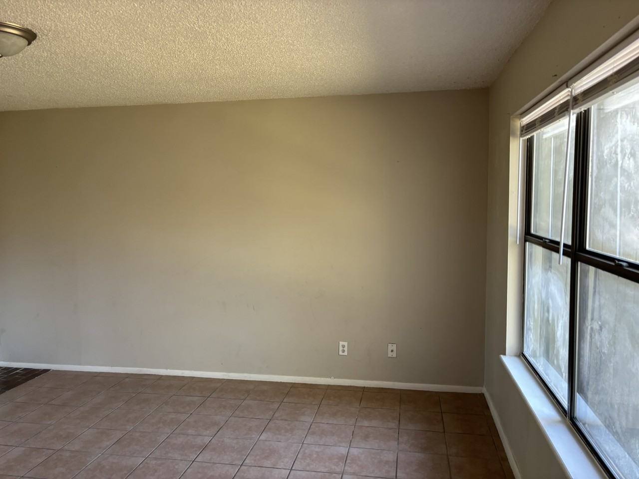 637 North Betty Jo Drive - Photo 3 of 7