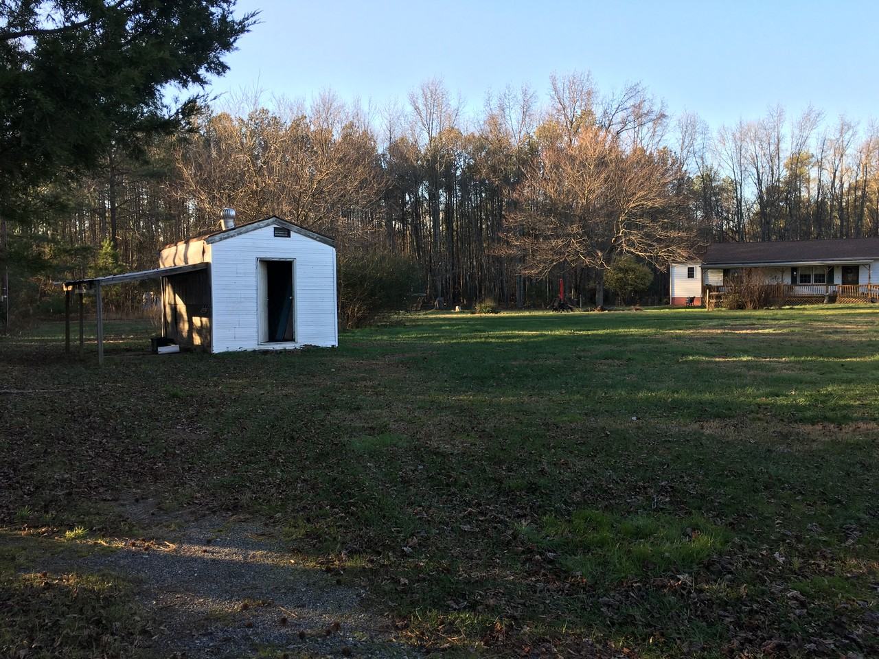 200-298 Amburn Ln - Photo 2 of 4