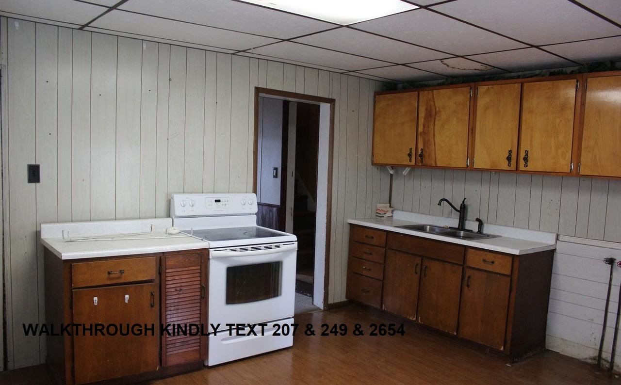 5 W Grand Ave #NA - Photo 2 of 6