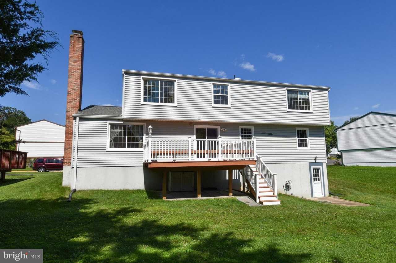 4037 Broadwire Dr #NA - Photo 2 of 50