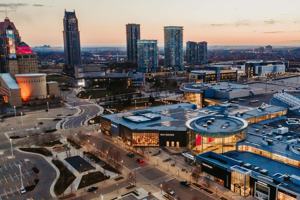 featured image of 310 Burnhamthorpe Road West