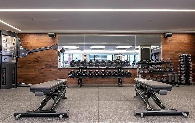 W 15th St #8L - Photo 7 of 20