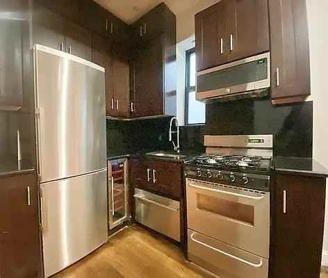 Prince St #22 - Photo 4 of 20