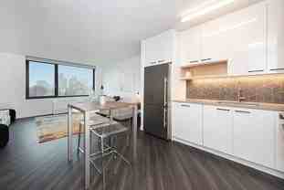 E Houston St #PHG - Photo 1 of 1