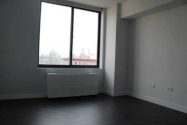 E Houston St #3B0 - Photo 5 of 18