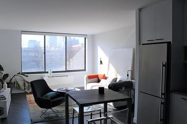 E Houston St #2GG - Photo 2 of 20