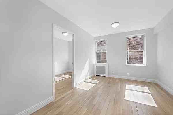 Greenwich St #6K - Photo 3 of 20