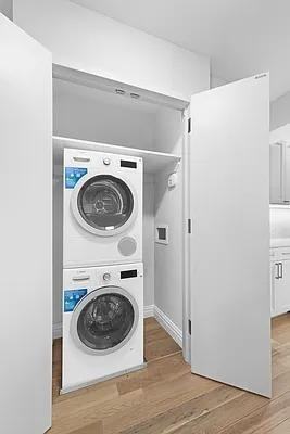 Greenwich St #4M - Photo 6 of 20