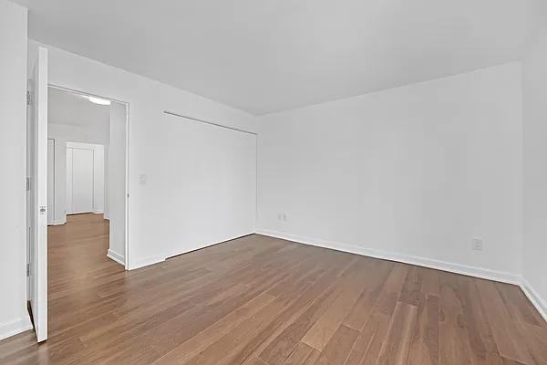 W 24th St #PH - Photo 5 of 20